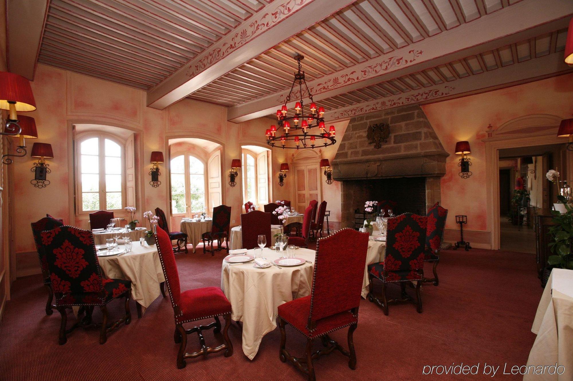 Hotel Chateau De Castel Novel - Les Collectionneurs Varetz Restaurante foto