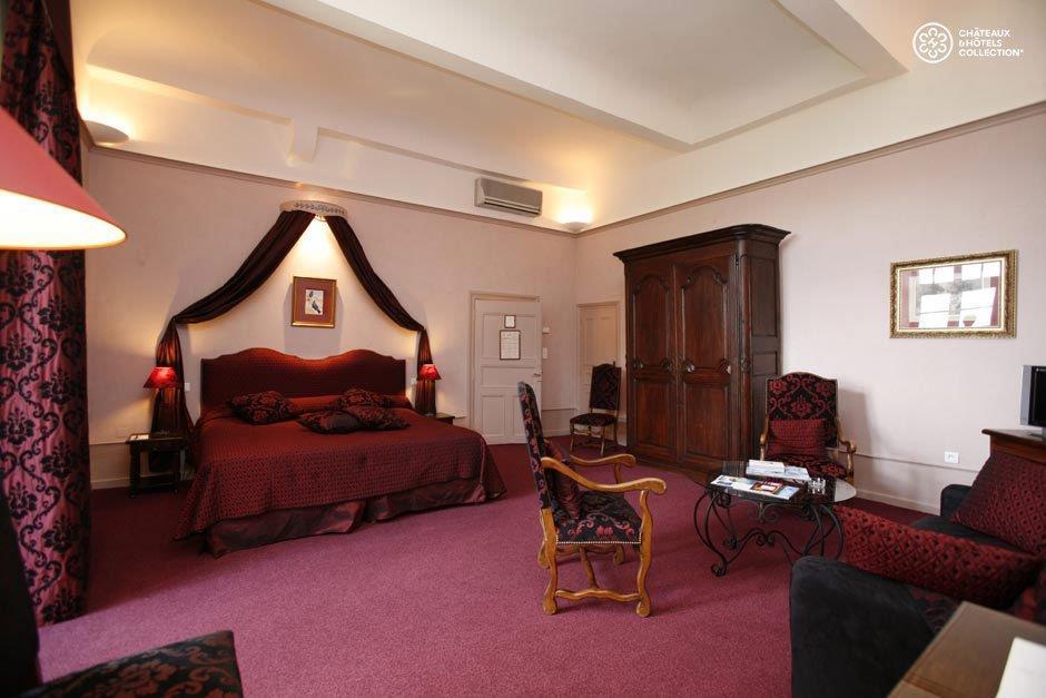 Hotel Chateau De Castel Novel - Les Collectionneurs Varetz Habitación foto